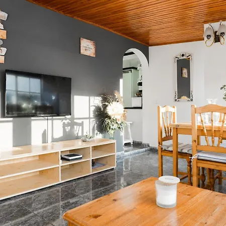 Nue Apartment,terrace & Views Near Teresitas Apartman