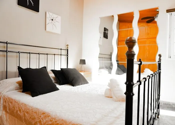 Nue 圣克鲁斯-德特内里费